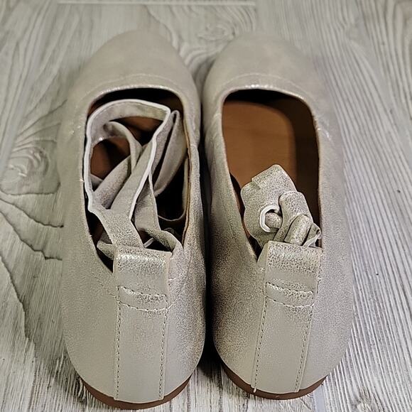BC Have A Heart Metallic Ankle Strap Ballet Flats Womens Size 6.5 NEW - Picture 5 of 10